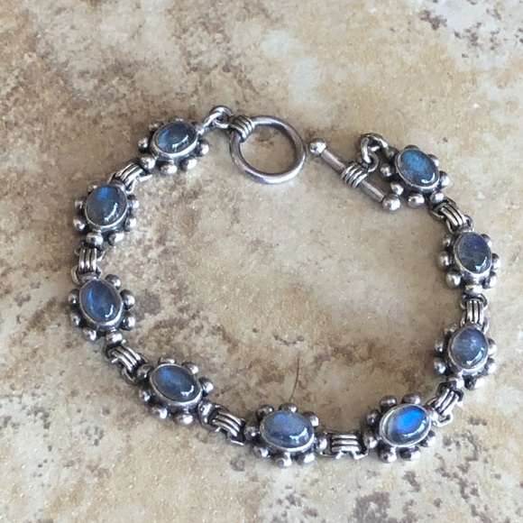 Sterling Silver Labradorite Line Bracelet - Picture 4 of 10